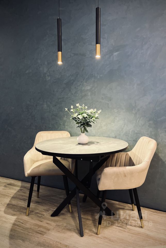 Продажа 1-комн квартиры на вторичном рынке Новоостаповская улица,  д. 20