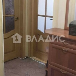 Продажа 2-комн квартиры на вторичном рынке Каменноостровский пр-кт,  д. 79 литВ