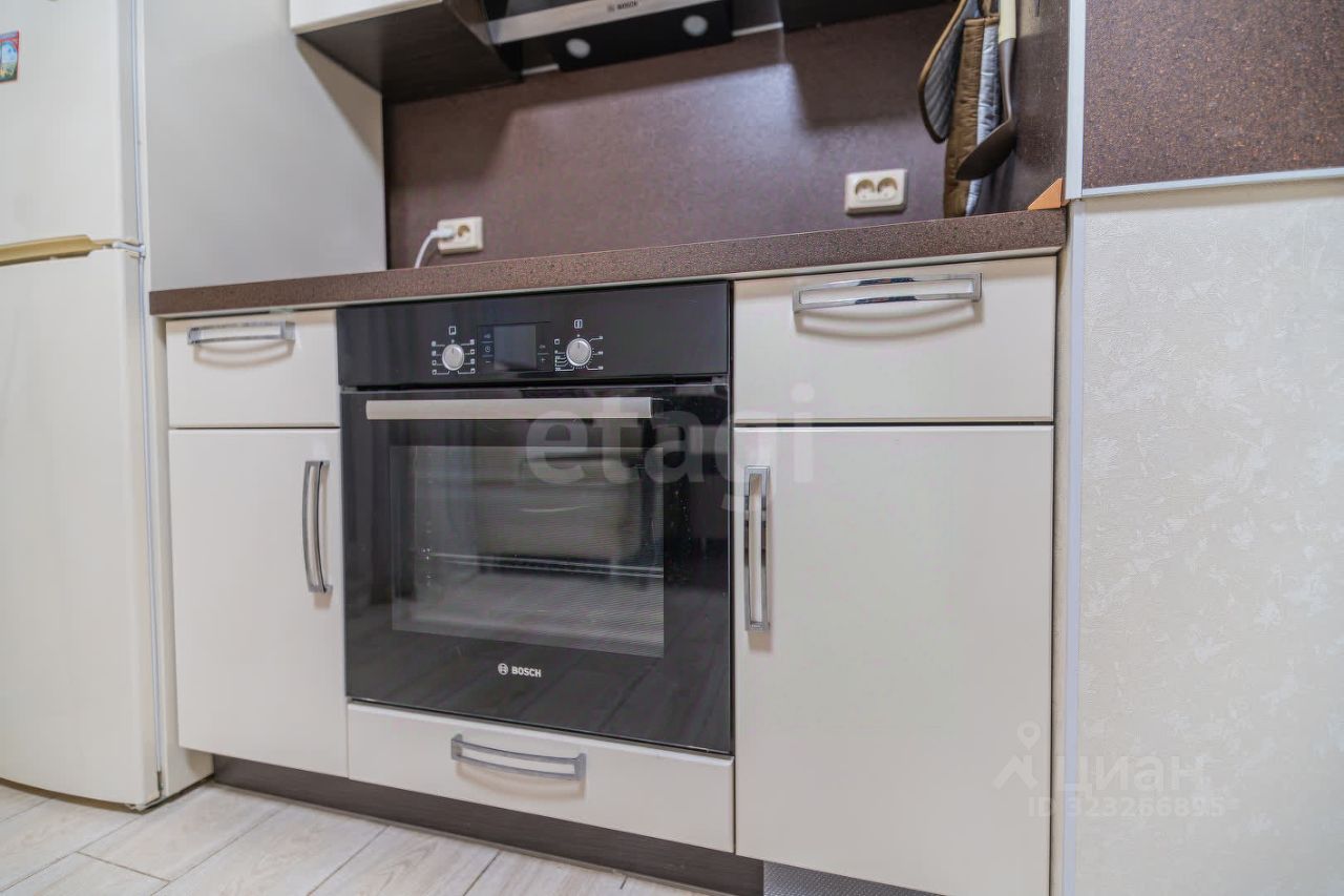 Продажа 1-комн квартиры на вторичном рынке Дунайский проспект, 14к1