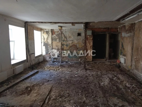 Продажа 2-комн квартиры на вторичном рынке Троицкий пр-кт.,  д. 12