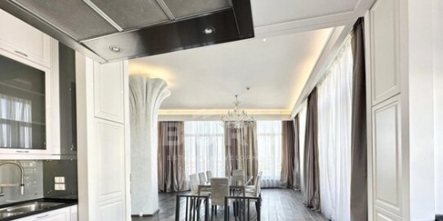 4-комн квартира Полянка М. ул,  д. 2