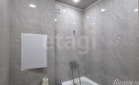 Продажа 1-комн квартиры на вторичном рынке Лабораторный пр-кт,  д. 27