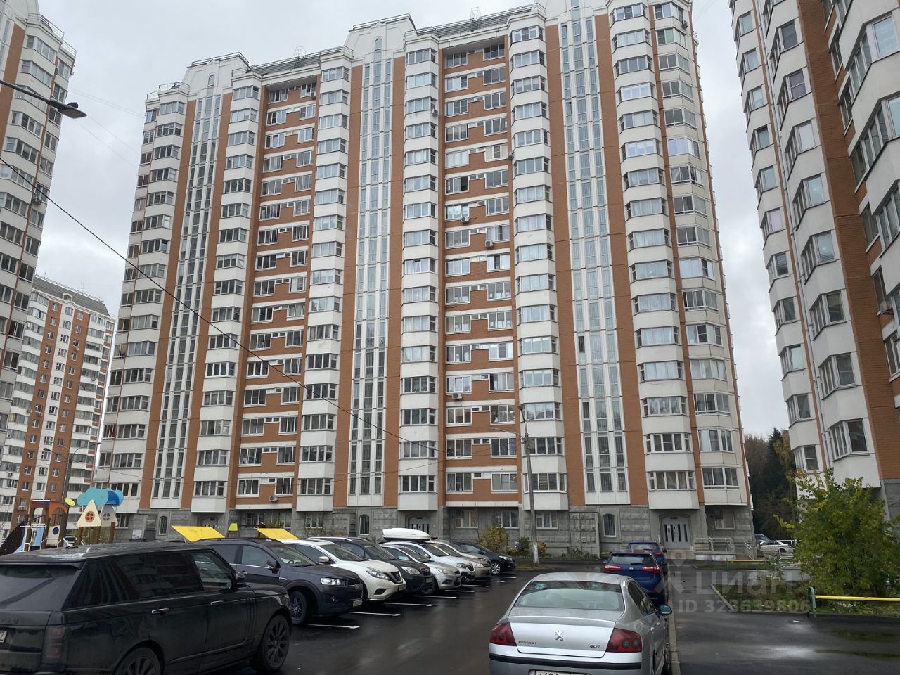 Продажа 2-комн квартиры на вторичном рынке Школьный мкр, д. Брехово,  д. к10