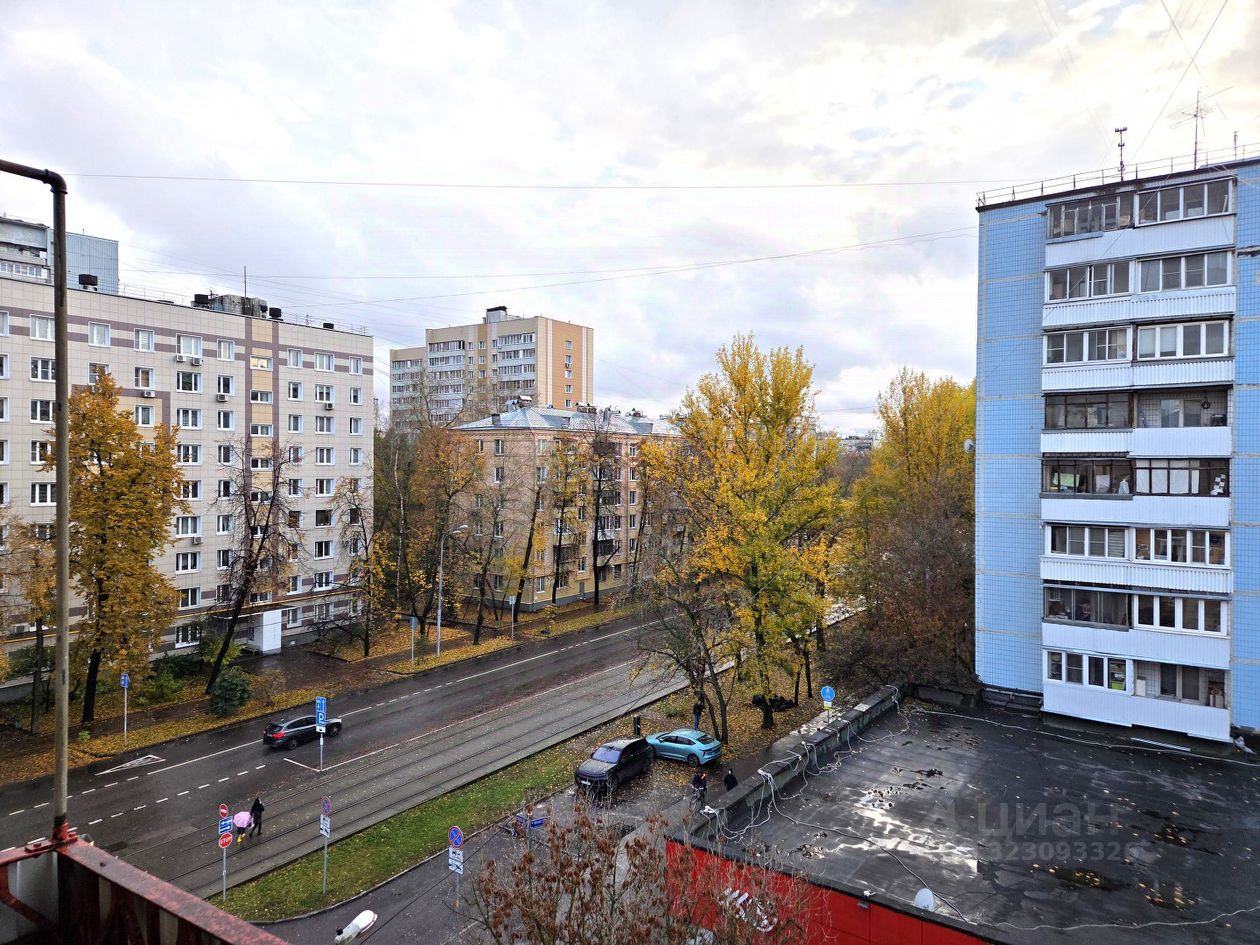 Продажа 3-комн квартиры на вторичном рынке улица Зои и Александра Космодемьянских, 17/2