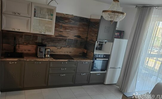 Продажа 2-комн квартиры на вторичном рынке Орлово-Денисовский проспект,  д. 19 к1