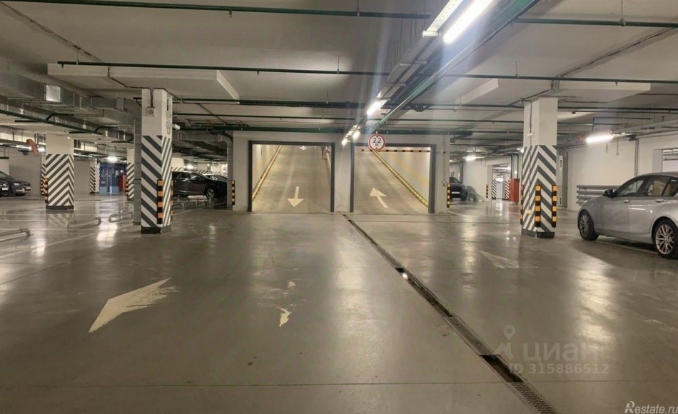 Аренда гаража ул Новоалексеевская,  д. 16,  к. 7