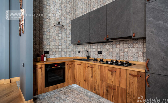 Продажа 3-комн квартиры на вторичном рынке Итальянская улица