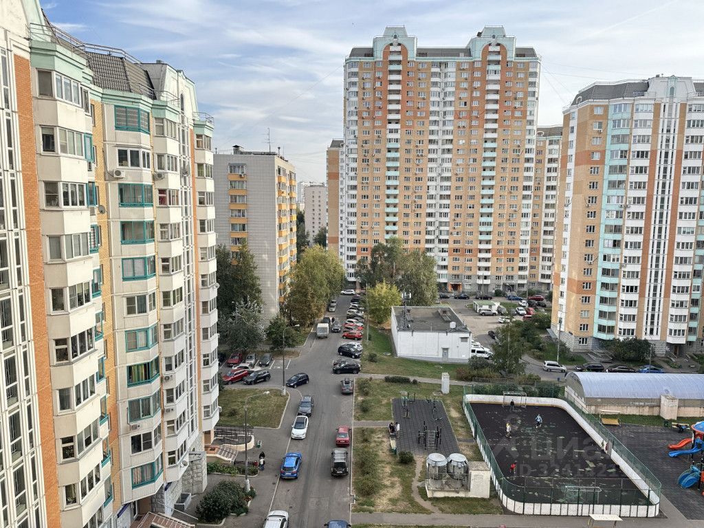 Продажа 2-комн квартиры на вторичном рынке улица Главмосстроя, 10