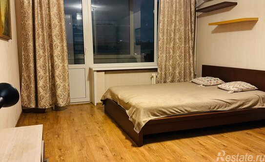 Продажа 1-комн квартиры на вторичном рынке переулок Обуха,  д. 4