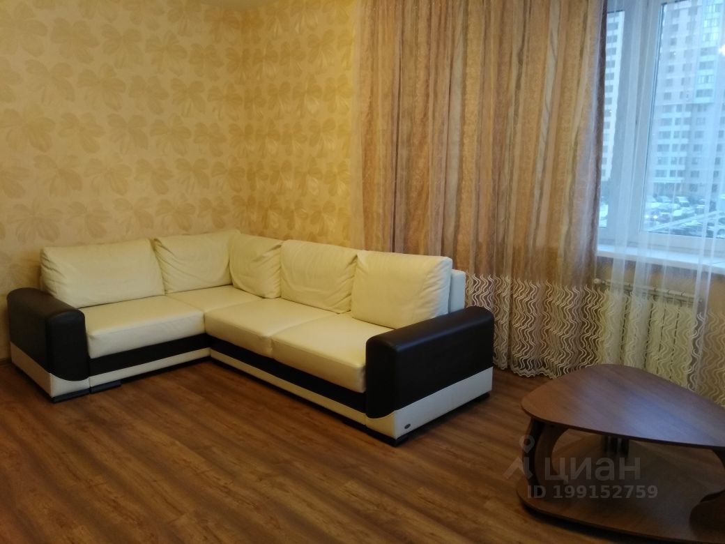 Аренда 2-комн квартиры на вторичном рынке Реутов, Юбилейный проспект, 33