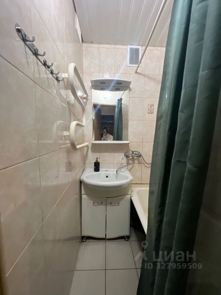 Аренда 3-комн квартиры на вторичном рынке улица Евдокима Огнева, 12К1