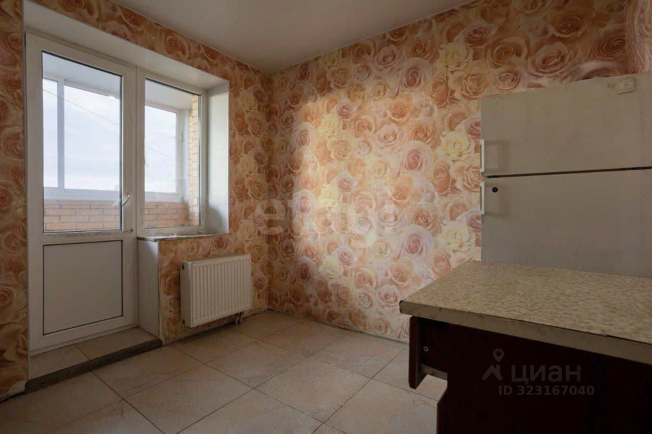 Продажа 1-комн квартиры на вторичном рынке пос. Янино-1, улица Голландская, 6