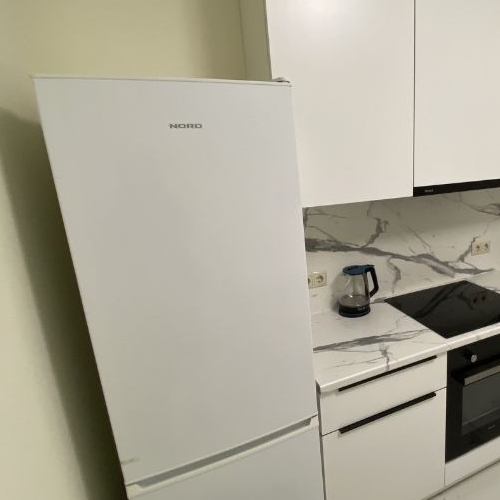 1-комн квартира с. Домодедово, улица Современников, 10