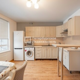 Продажа 2-комн квартиры на вторичном рынке Сестрорецк г, Таможенная дорога,  д. 11 к1 с10