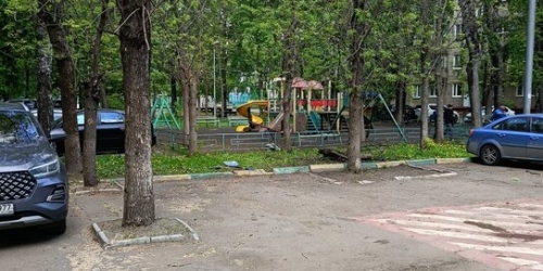 2-комн квартира улица Михайлова,  д. 17