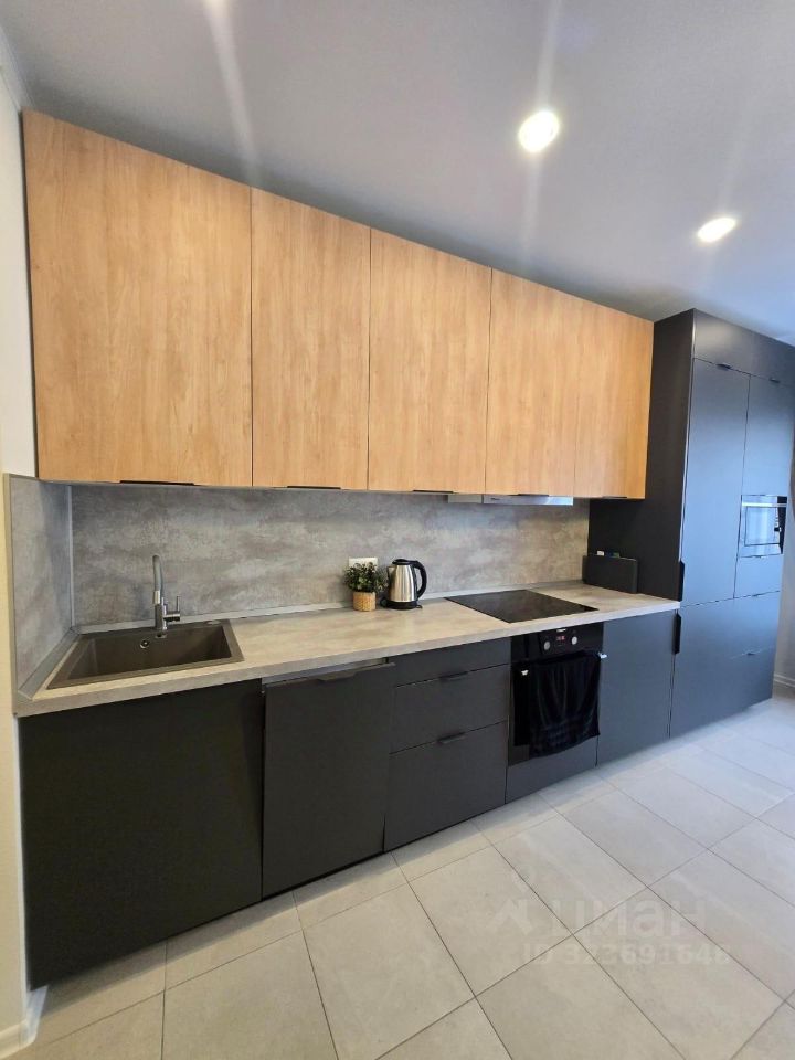 Аренда 2-комн квартиры на вторичном рынке пос. Ильинское-Усово, улица Заповедная, 9А