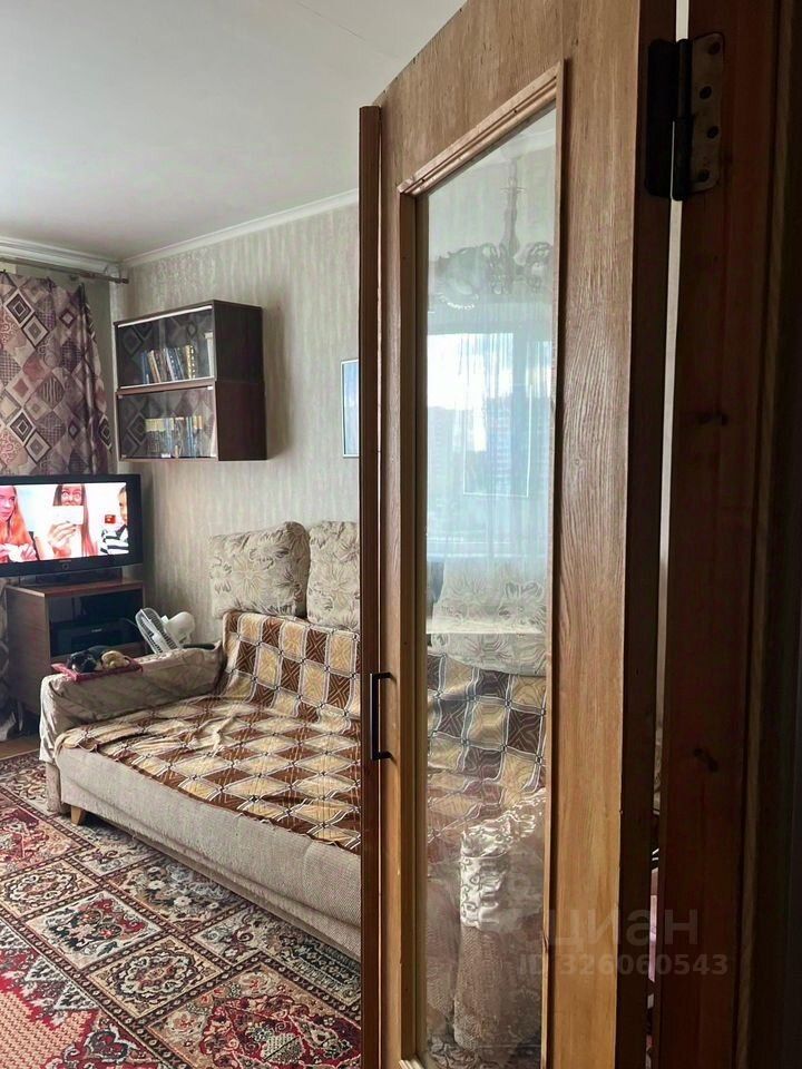Продажа 2-комн квартиры на вторичном рынке Лобня, улица Некрасова,  д. 11