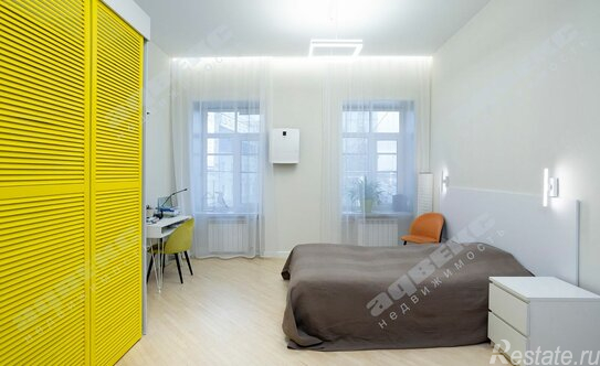 Продажа 3-комн квартиры на вторичном рынке улица Куйбышева,  д. 33/8