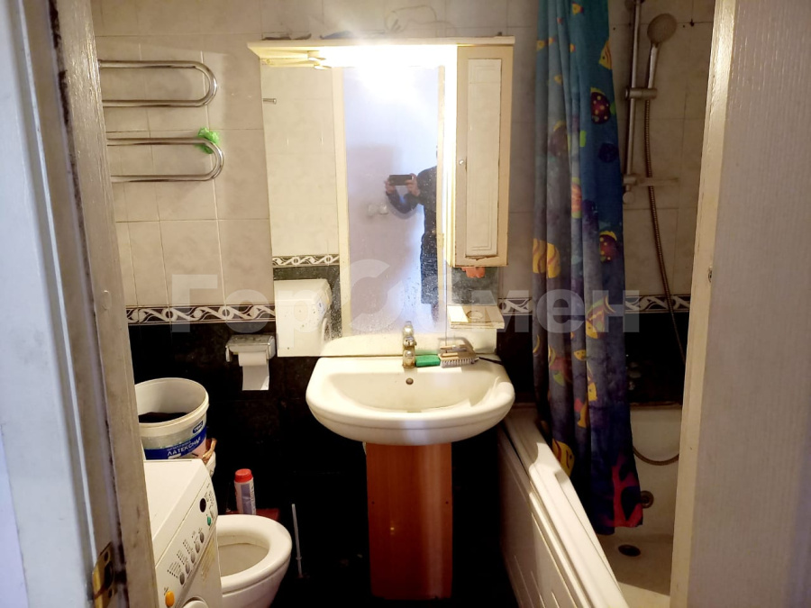 Продажа 3-комн квартиры на вторичном рынке Дедовск, улица Космонавта Комарова, 12