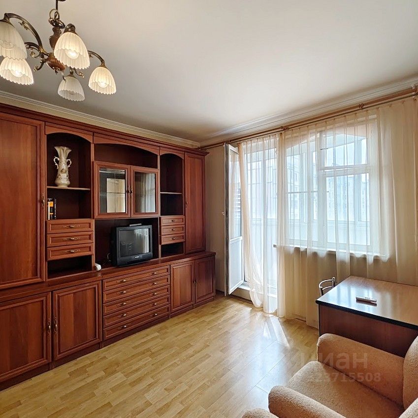 Аренда 1-комн квартиры на вторичном рынке Мичуринский пр-кт,  д. 9К2