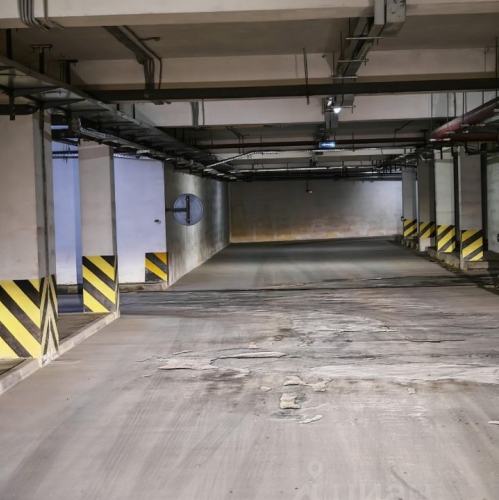 Гараж/парковка Глухово, ул Рублевское предместье,  д. 10,  к. 1