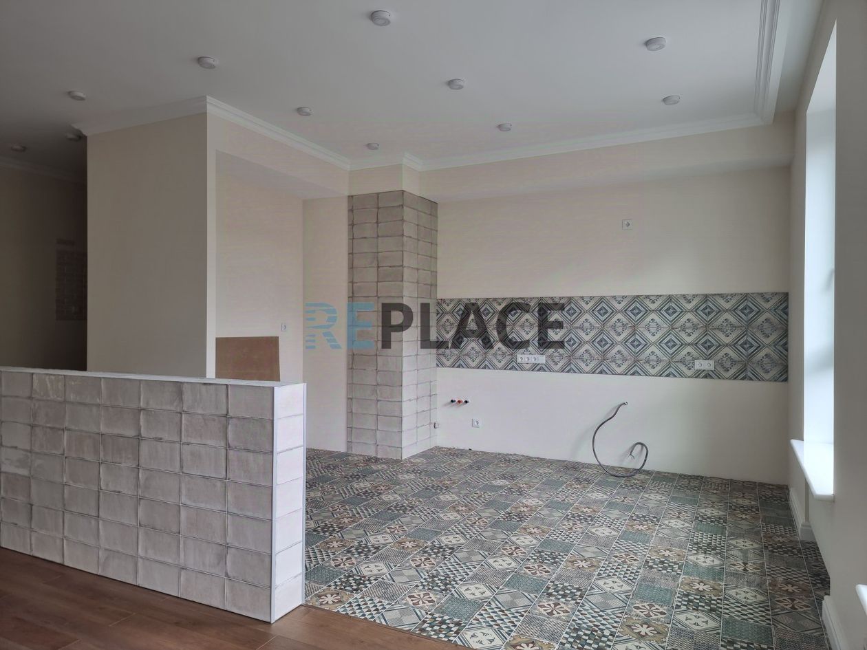 Продажа 3-комн квартиры на вторичном рынке Мантулинская улица, 9к2