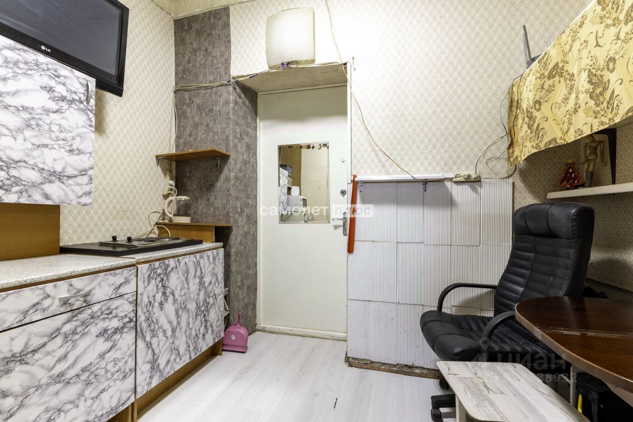 Продажа комнаты Сестрорецкая улица, 8