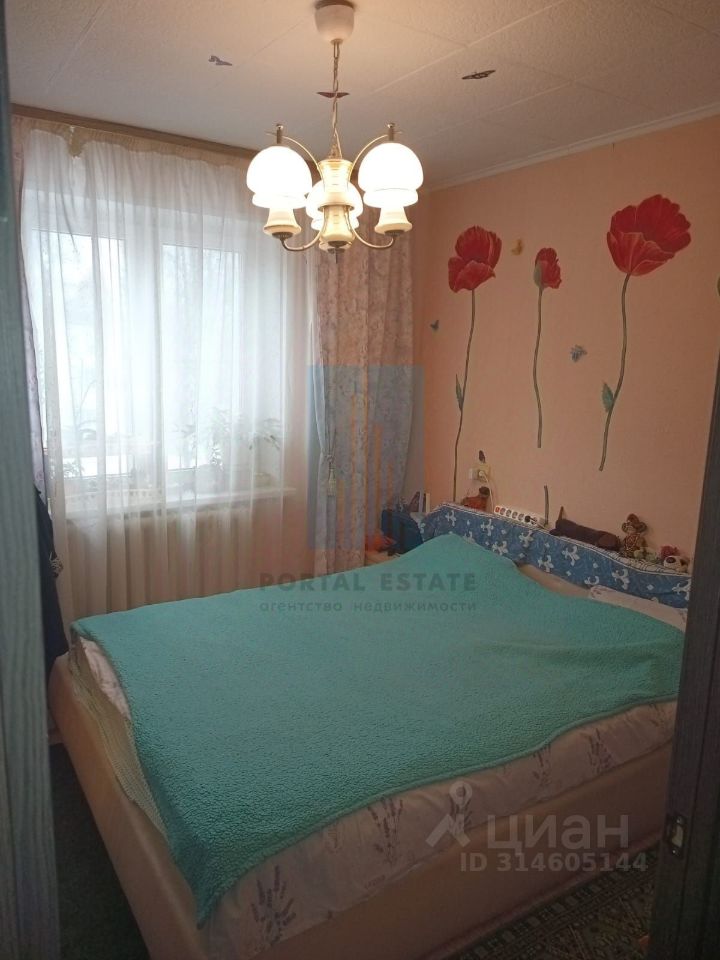 Продажа 3-комн квартиры на вторичном рынке пос. Любучаны, улица Спортивная, 15