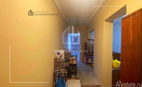 Продажа 3-комн квартиры на вторичном рынке Индустриальный пр-кт,  д. 28