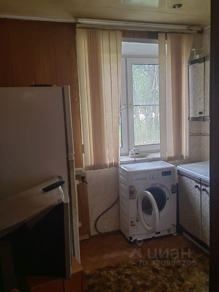 Продажа 2-комн квартиры на вторичном рынке Колыберево мкр, улица Некрасова,  д. 13