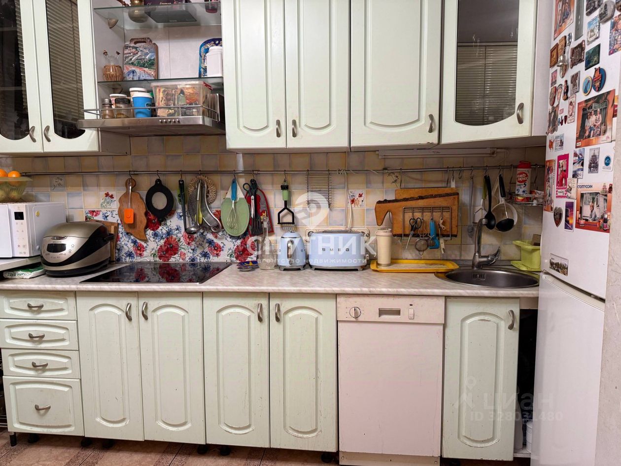 Продажа 2-комн квартиры на вторичном рынке улица Скульптора Мухиной, 6К1