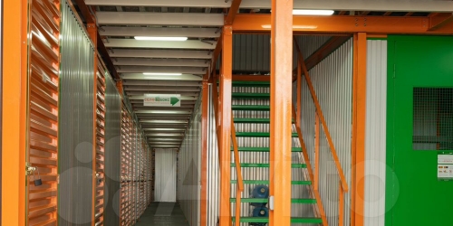 Склад ул Стародеревенская,  д. 11,  к. 2