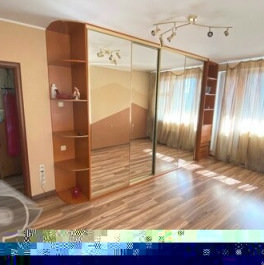 Продажа 2-комн квартиры на вторичном рынке Радиаторская 2-я ул,  д. 10