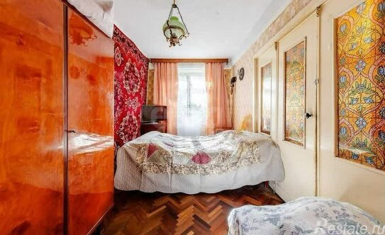 Продажа 2-комн квартиры на вторичном рынке Космонавтов пр-кт,  д. 19 к2