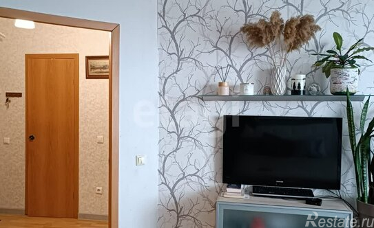 Продажа 1-комн квартиры на вторичном рынке Красное Село г, Красногородская ул,  д. 5,  к. 2