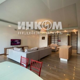 Продажа 3-комн квартиры на вторичном рынке ул Нежинская,  д. 1,  к. 3