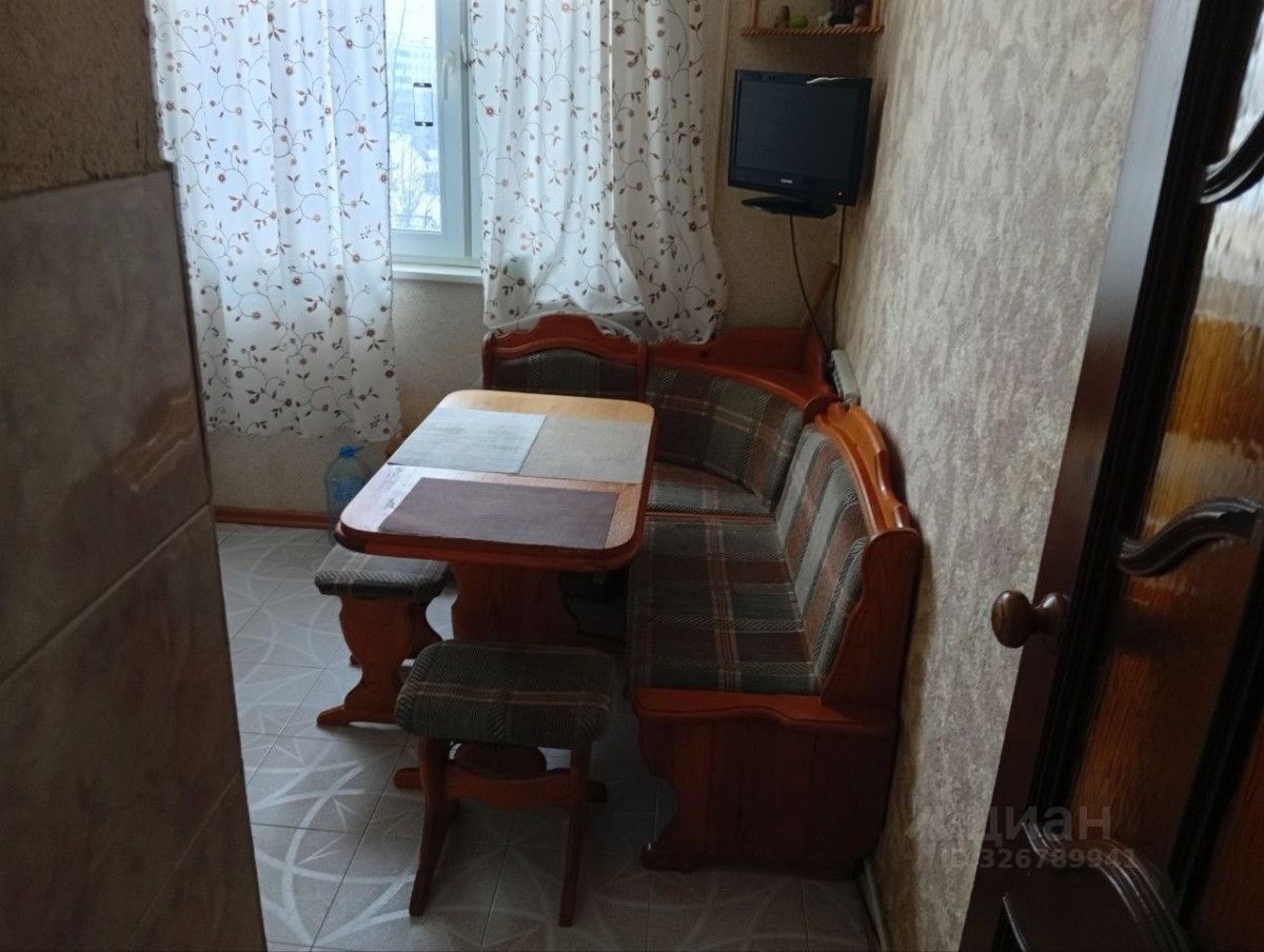 Аренда 2-комн квартиры на вторичном рынке Днепропетровская улица, 16К8