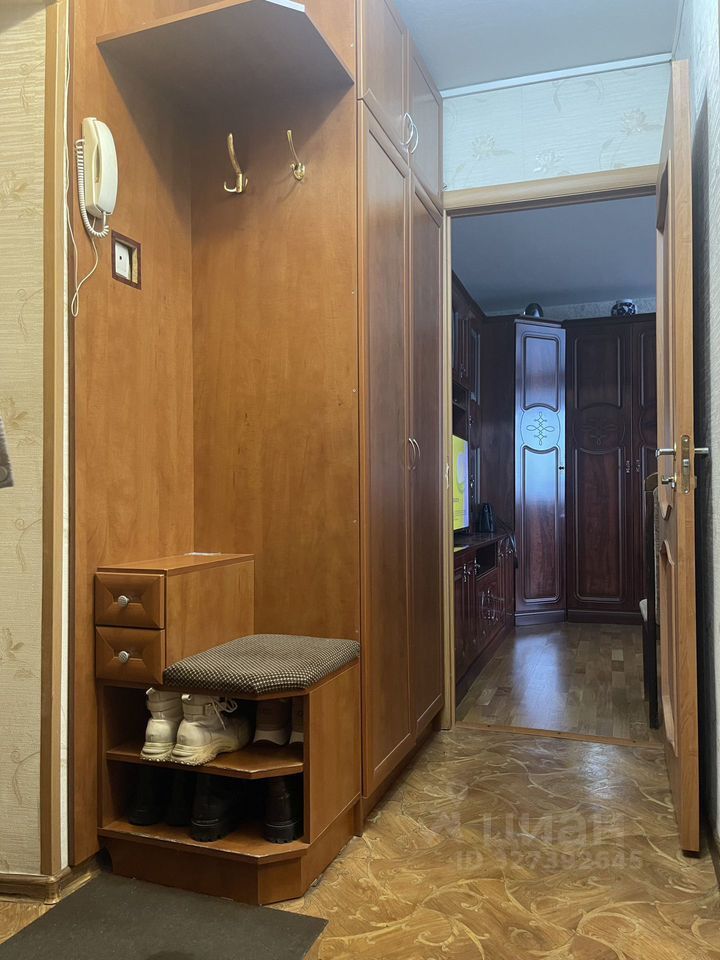 Продажа 2-комн квартиры на вторичном рынке остров Канонерский, 7