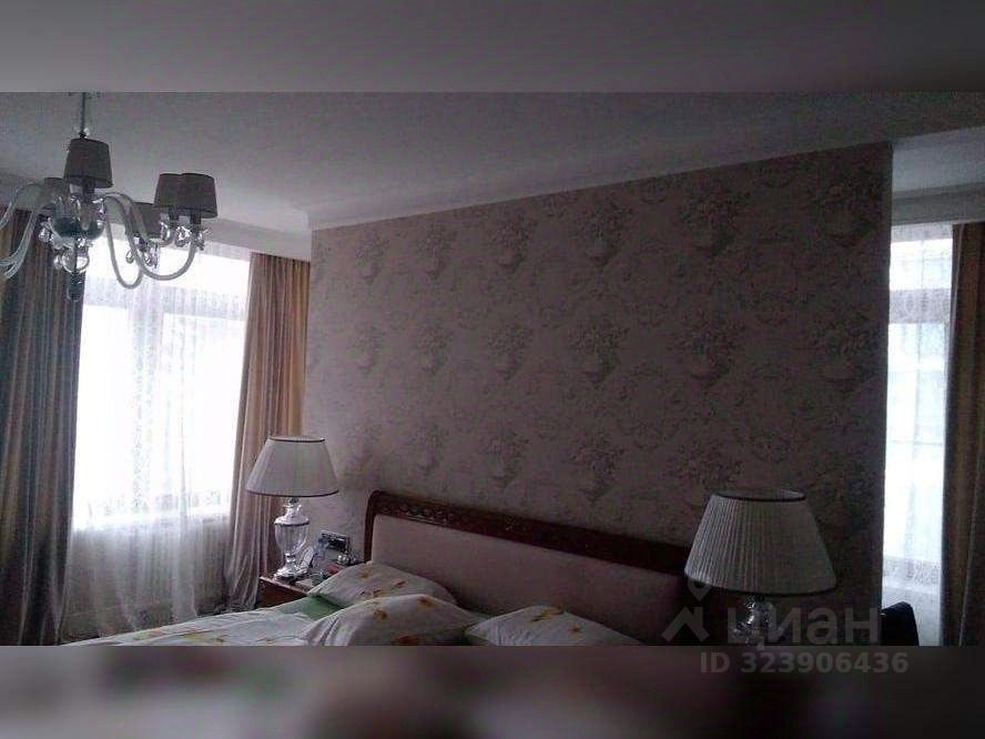 Продажа 4-комн квартиры на вторичном рынке Островной проезд, 7К1