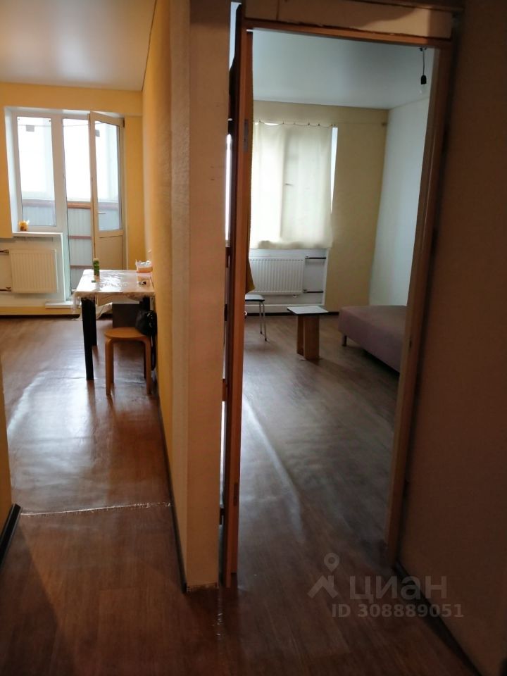 Продажа 1-комн квартиры на вторичном рынке пос. Шушары, проспект Новгородский, 8