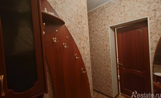 Продажа 2-комн квартиры на вторичном рынке Воротынская улица,  д. 10