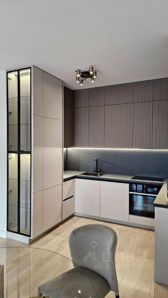 Продажа 3-комн квартиры на вторичном рынке улица Новый Арбат, 15