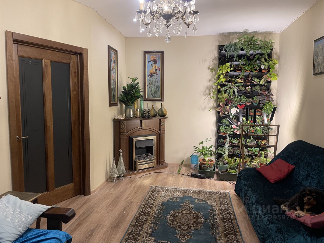 Продажа 2-комн квартиры на вторичном рынке 3-я Васильевского острова линия, 44