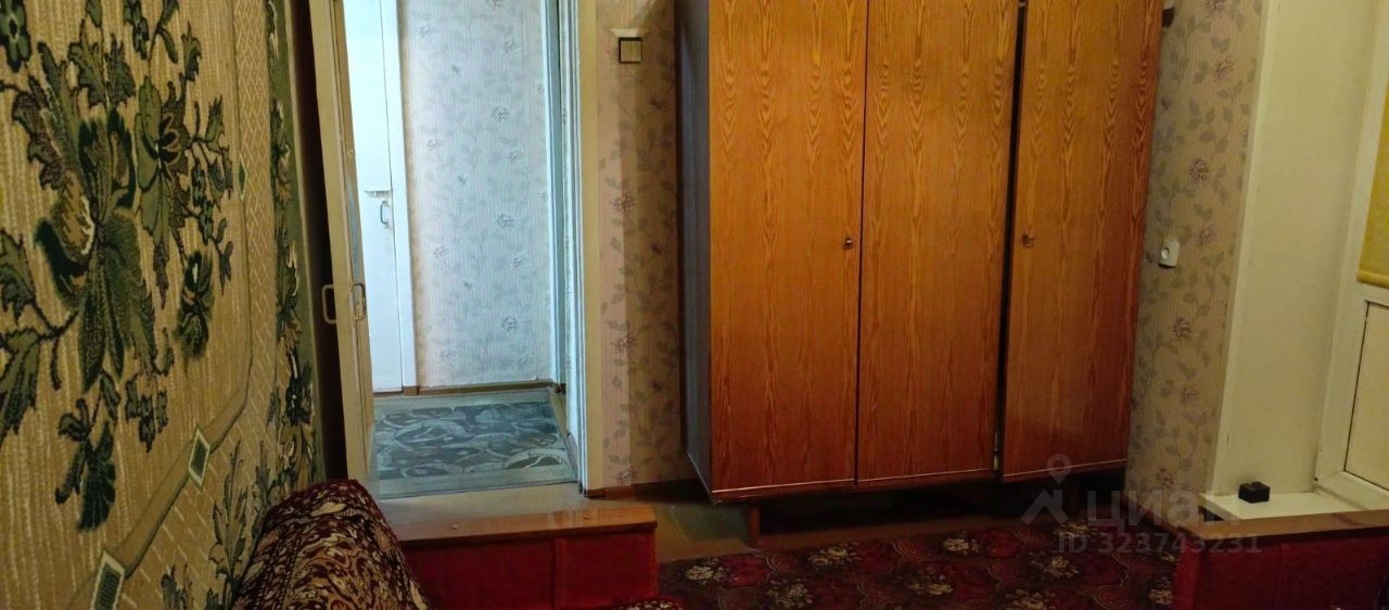 Аренда 2-комн квартиры на вторичном рынке Луга, улица Мелиораторов,  д. 9А