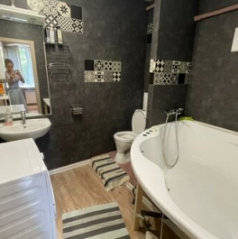 Продажа 1-комн квартиры на вторичном рынке улица Чекистов,  д. 44