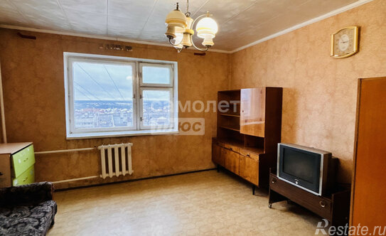 Продажа 1-комн квартиры на вторичном рынке Серпухов, Юбилейная улица,  д. 9