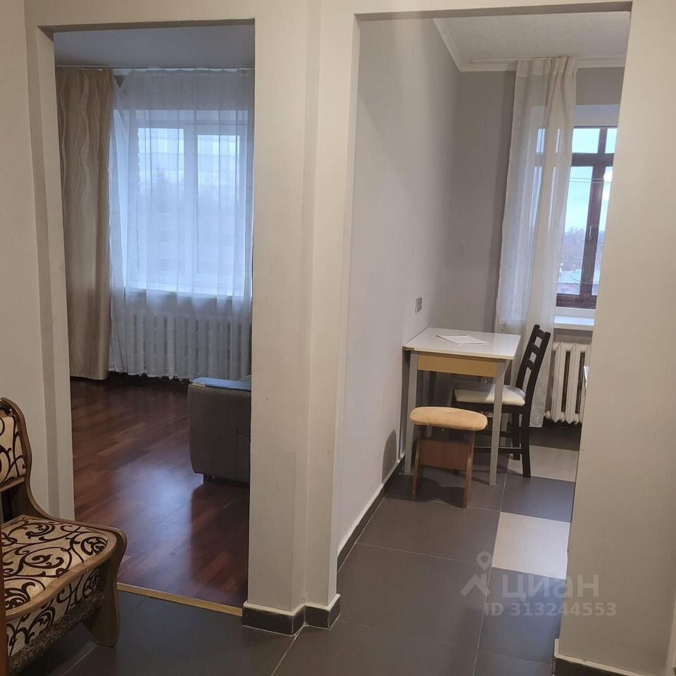 Продажа 1-комн квартиры на вторичном рынке Колпино, улица Коммуны, 23