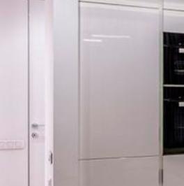 Продажа 4-комн квартиры на вторичном рынке Мосфильмовская улица, 8