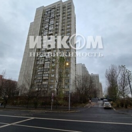 Продажа 3-комн квартиры на вторичном рынке Осенняя улица,  д. 14