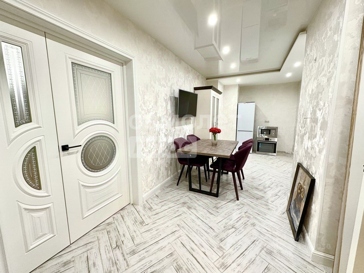 Продажа 3-комн квартиры на вторичном рынке д. Федурново, улица Авиарембаза, 8